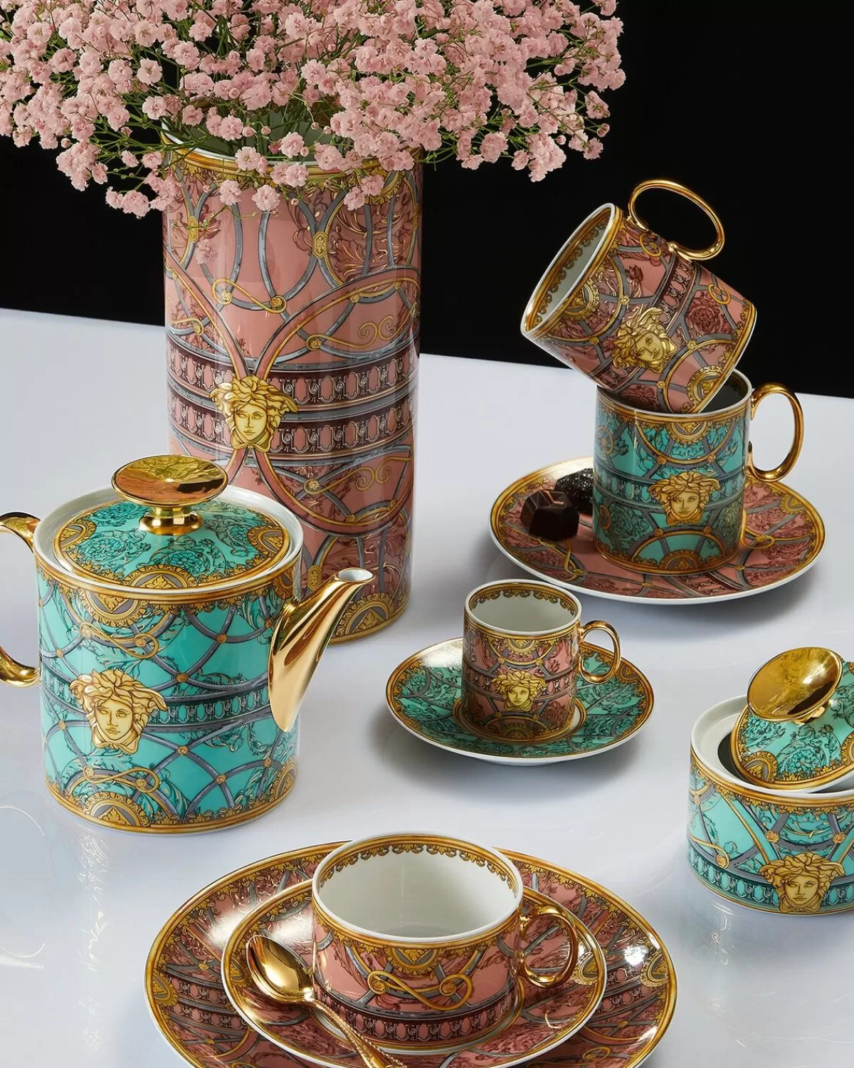 Versace Tasse The Et Soucoupe Scala Del Palazzo Rosa